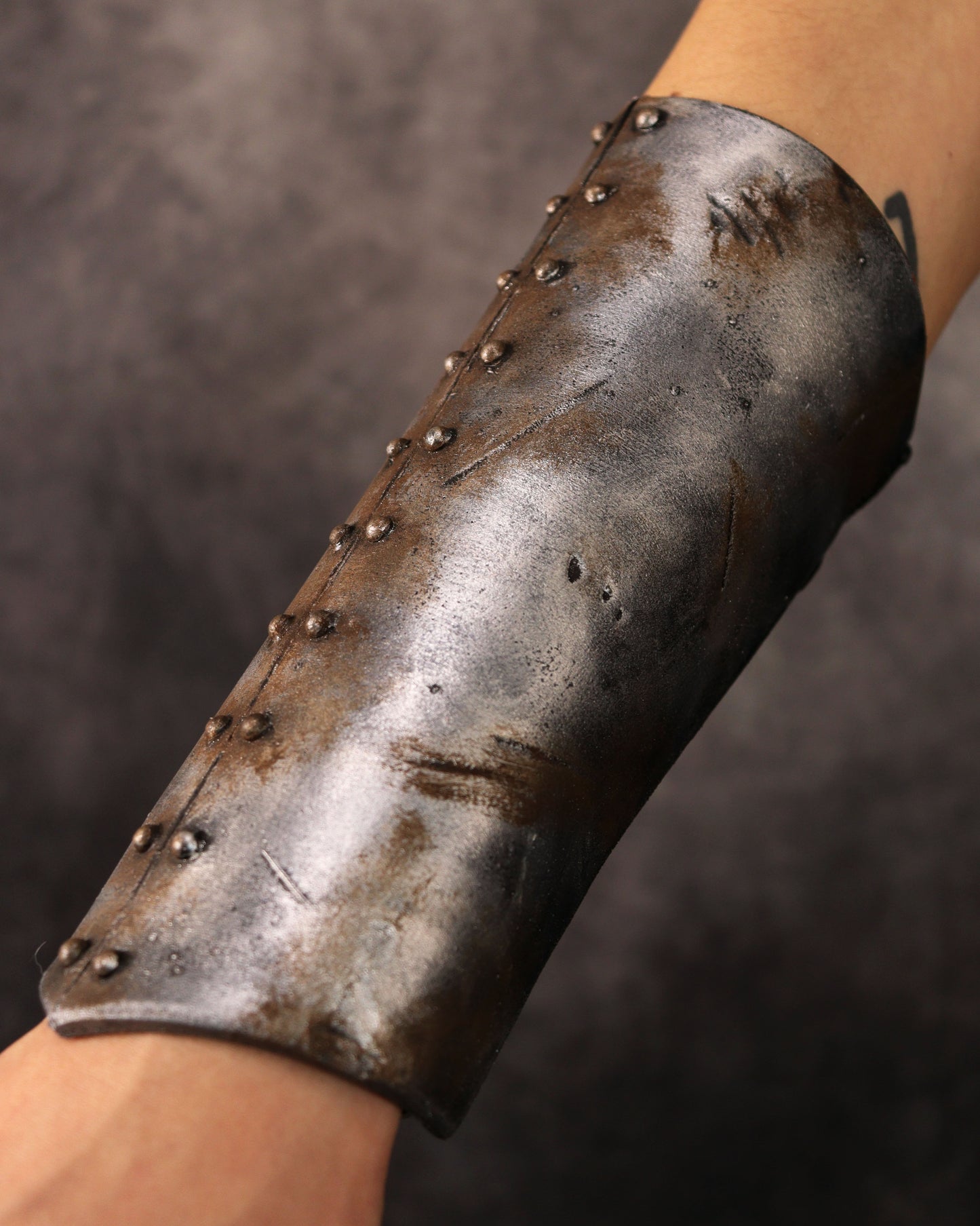 Furiosa Bracer