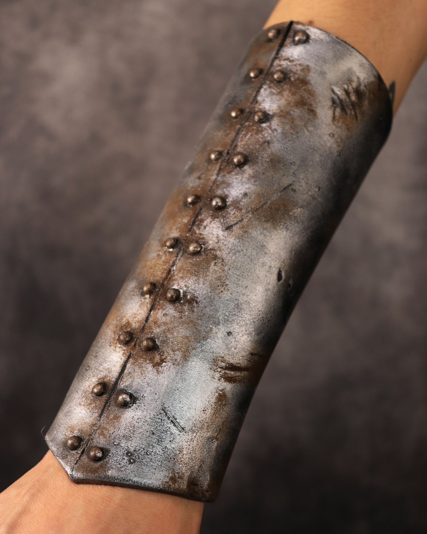 Furiosa Bracer