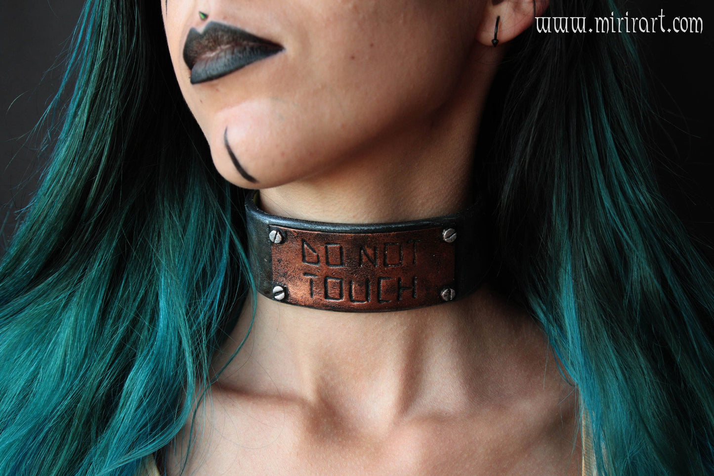Do Not Touch Choker