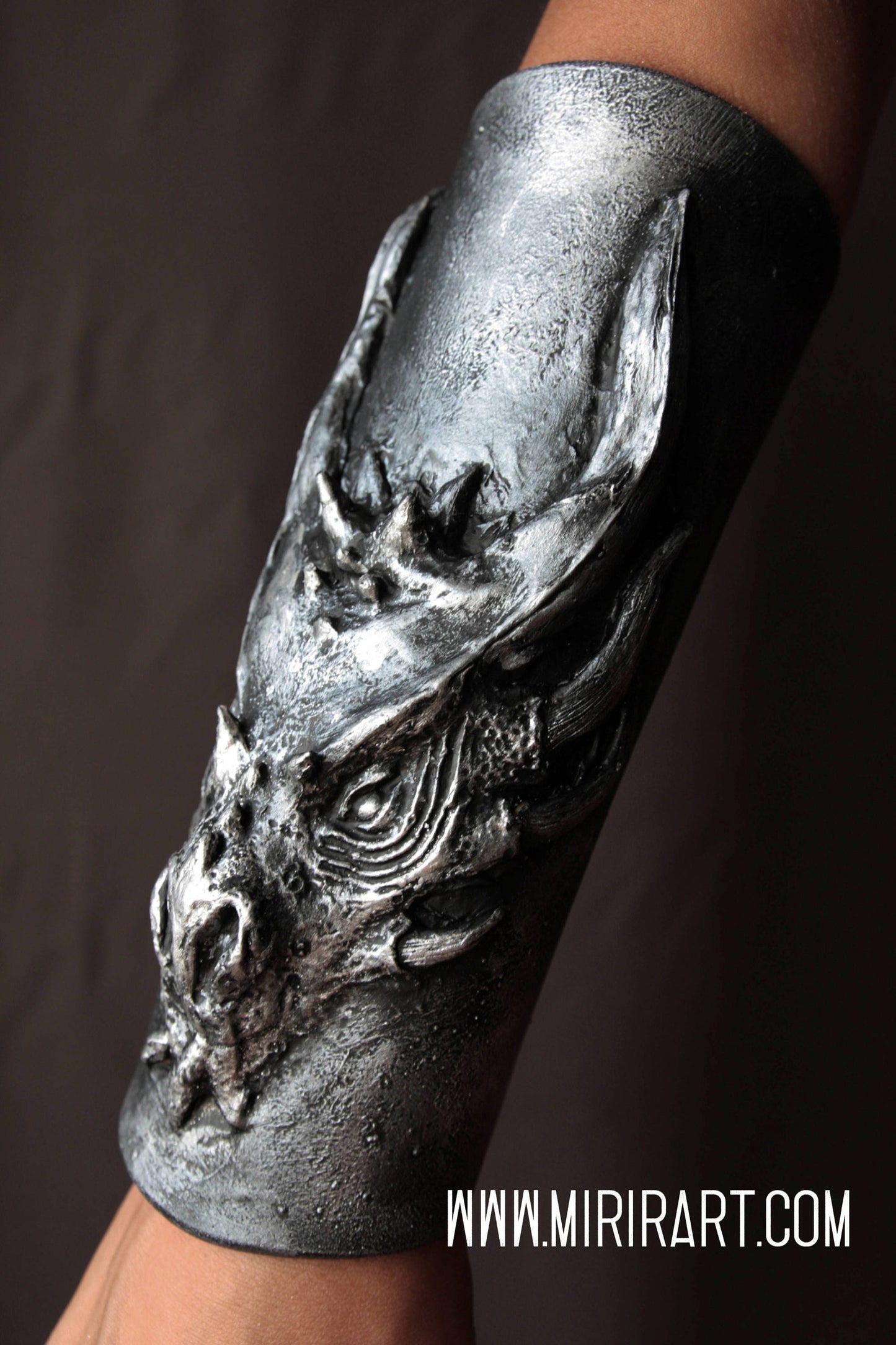 Dragon Queen Bracer