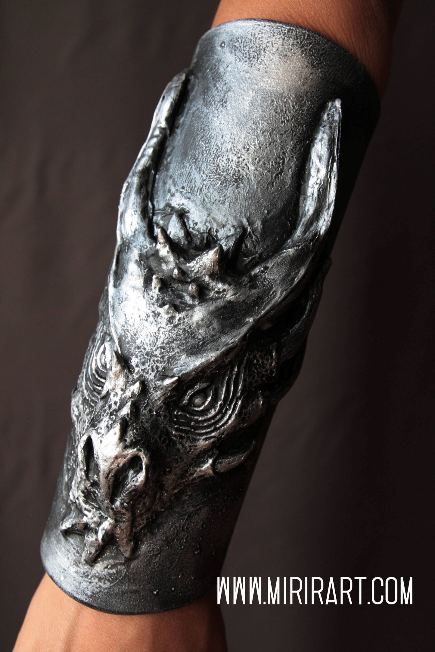 Dragon Queen Bracer