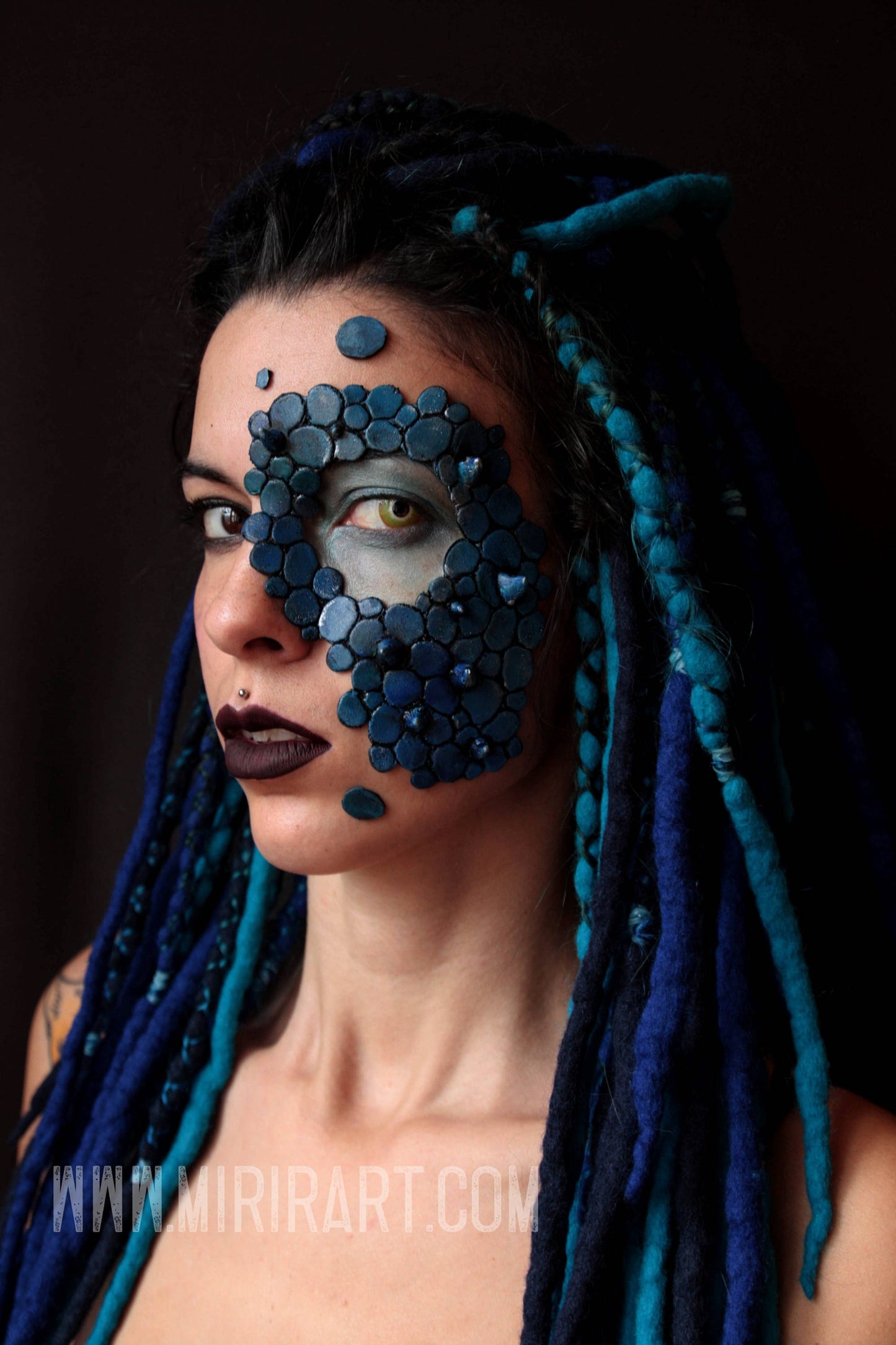 Elemental Dragon mask horned