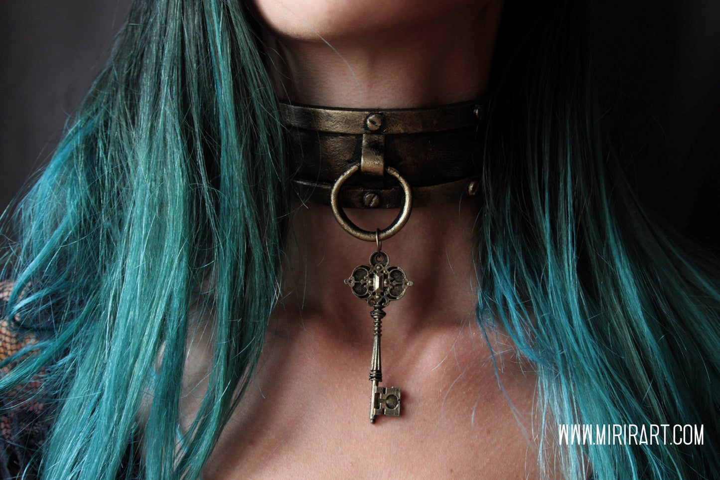 Hera Choker
